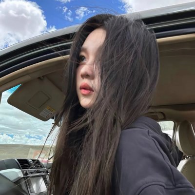 隔壁的吸血鬼美眉